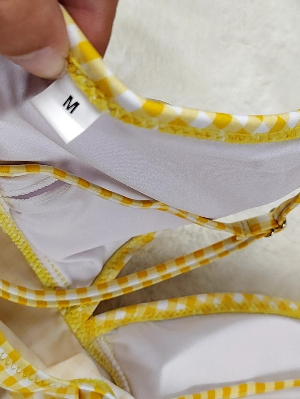 Cupshe Yellow Gingham Ruffle Bikini Size Medium, New With Tags - Picture 5 of 16
